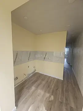 Kirayə verilir 3 otaqlı mənzil 76 m² — Bakı, Memar Əcəmi yanı 3 otaq 76.00 m²