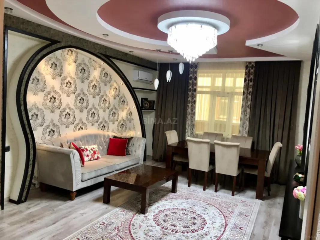 Satılır 3 otaqlı mənzil 93 m²