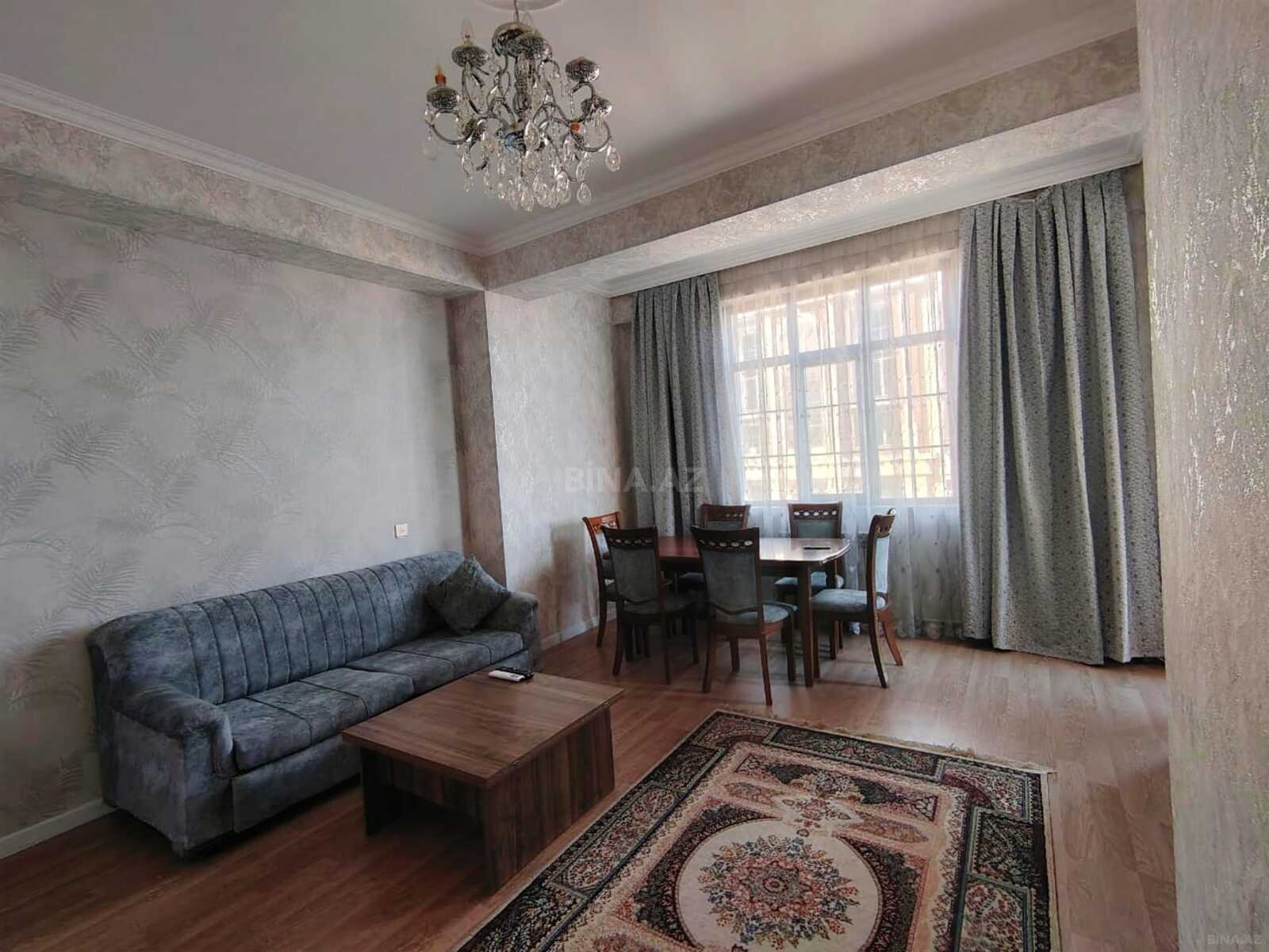 Kirayə verilir 3 otaqlı mənzil 105 m²