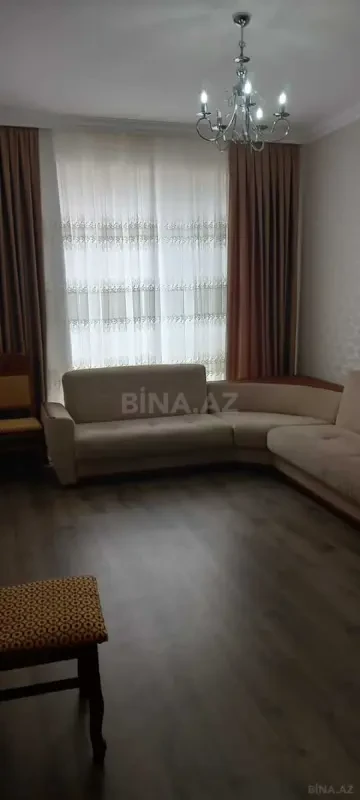 Kirayə verilir 2 otaqlı mənzil 52 m²