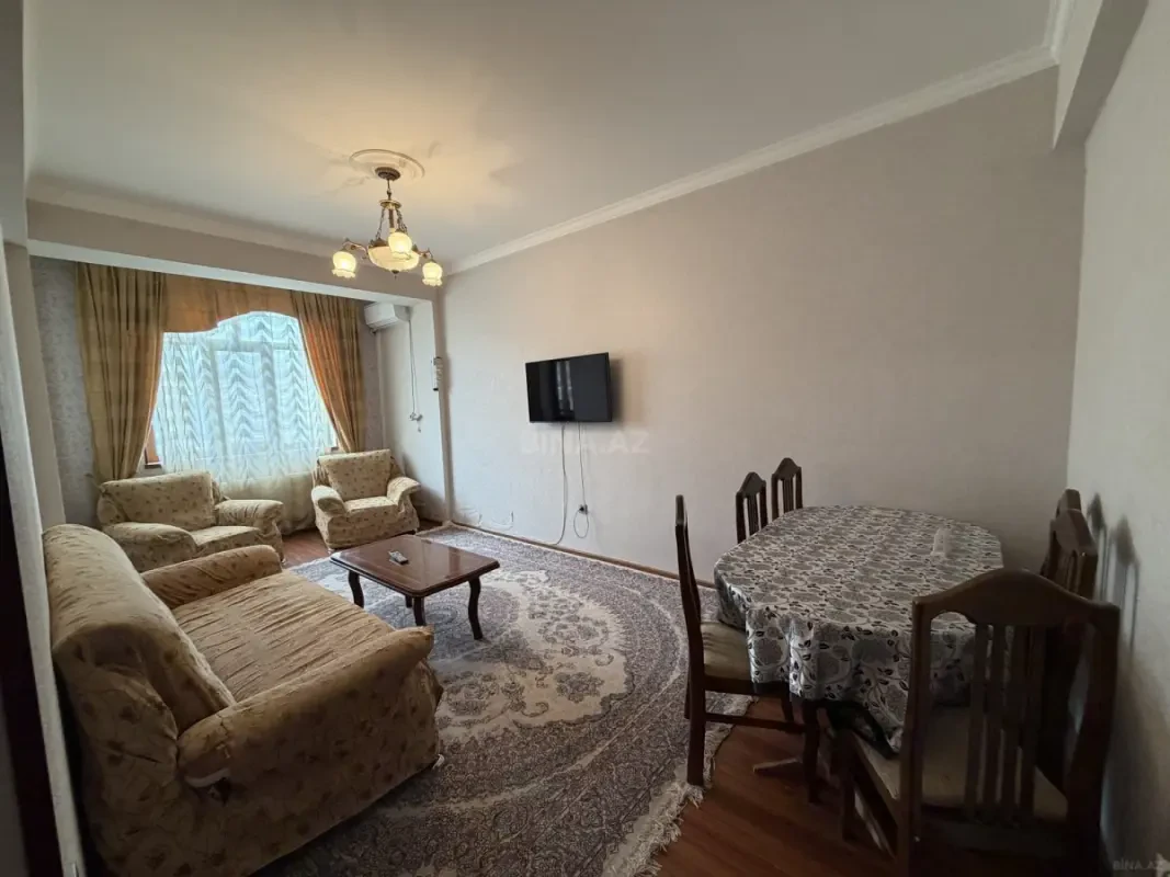 Kirayə verilir 2 otaqlı mənzil 60 m²