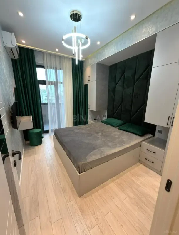 Kirayə verilir 2 otaqlı mənzil 65 m²