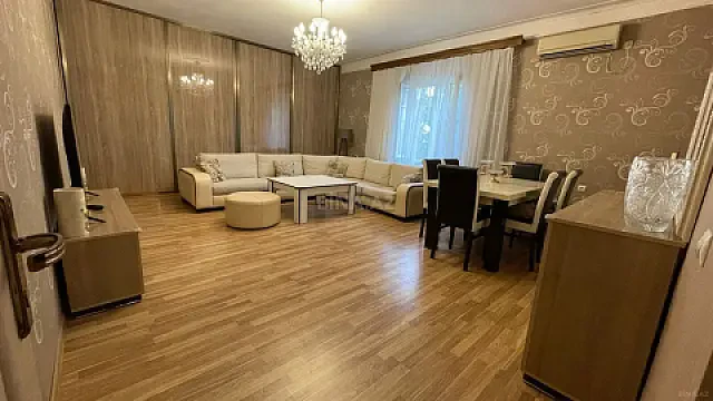 Satılır 5 otaqlı həyət evi 150 m² — Bakı, Əhmədli 5 otaq 150.00 m²