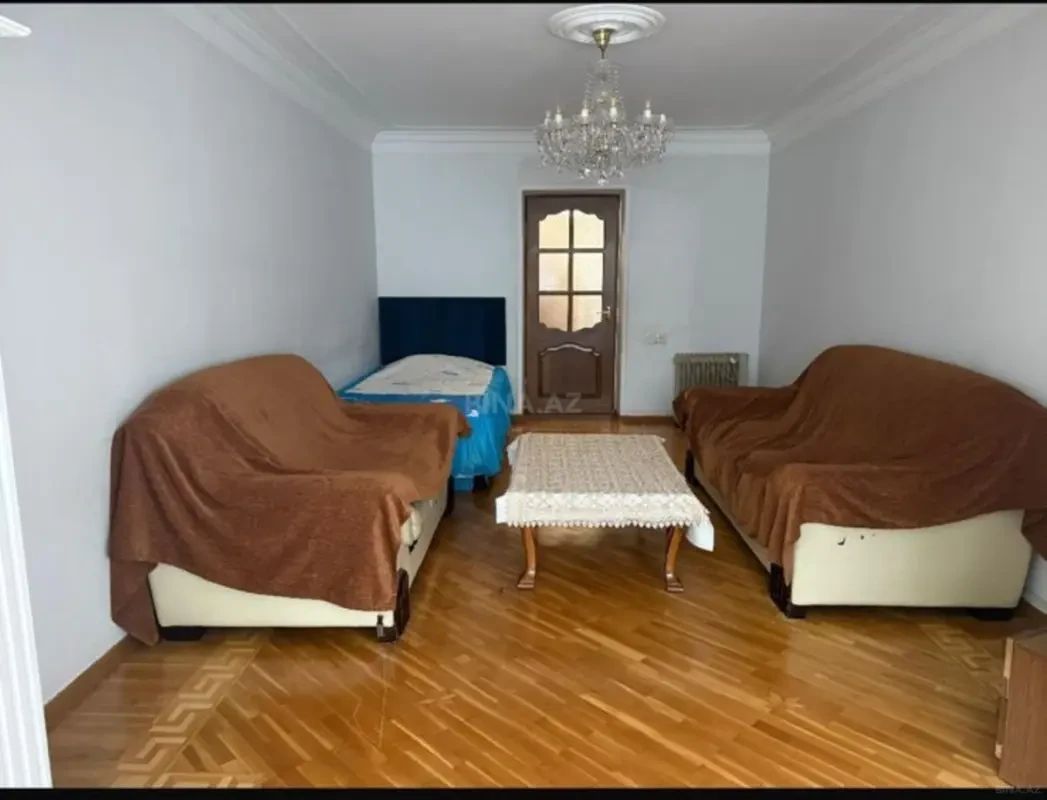 Kirayə verilir 3 otaqlı mənzil 90 m²