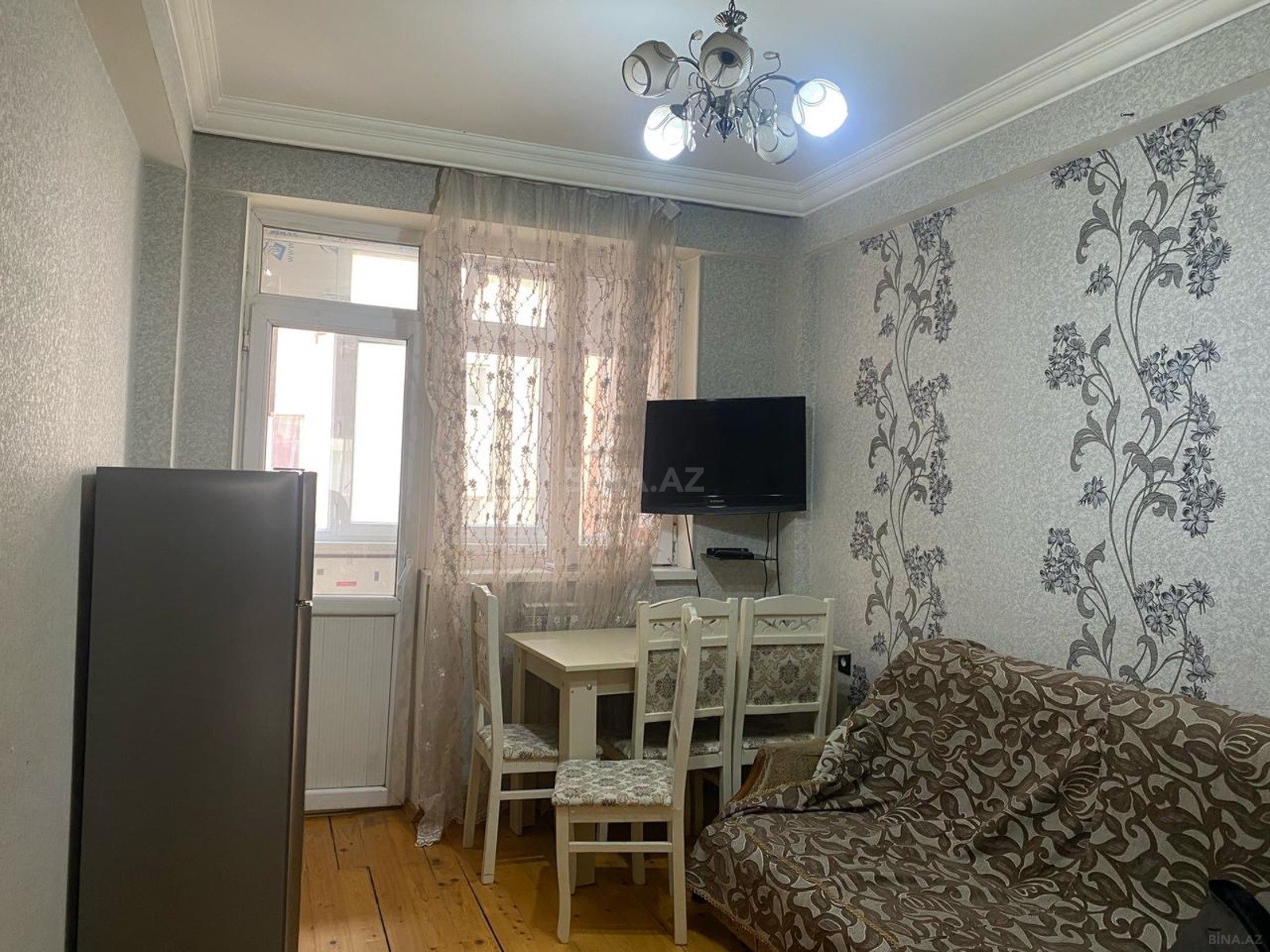 Kirayə verilir 2 otaqlı mənzil 46 m²