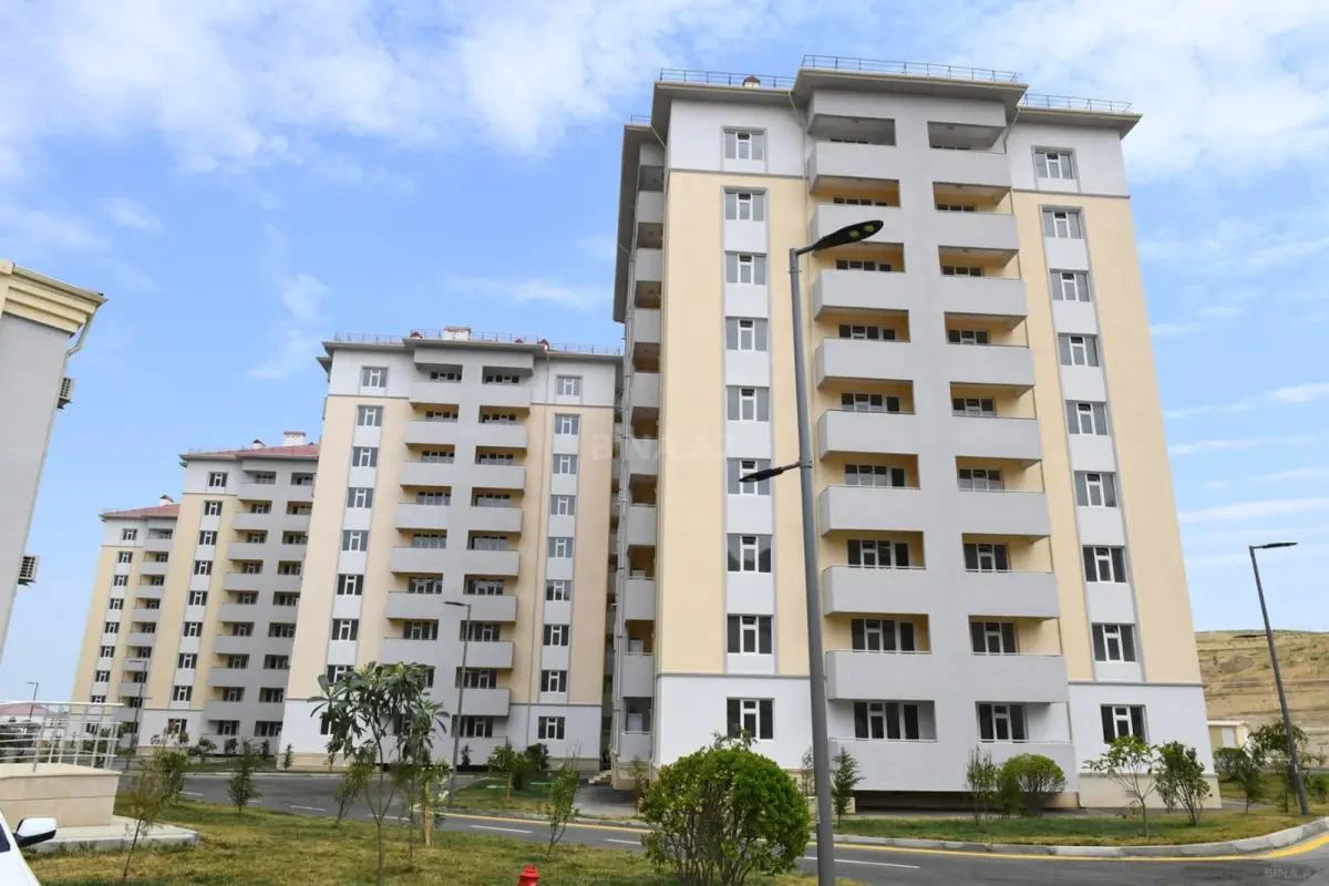 Satılır 3 otaqlı mənzil 88.5 m²