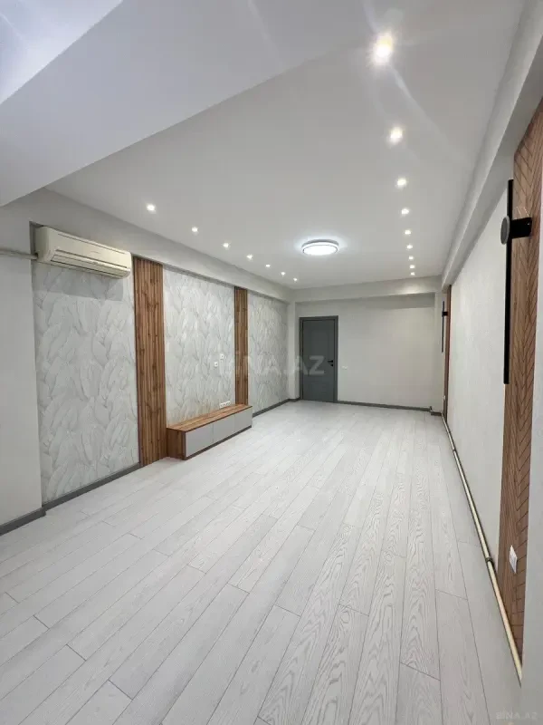 Satılır 2 otaqlı mənzil 68 m²