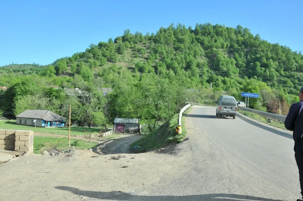 Satılır torpaq sahəsi 220 m²