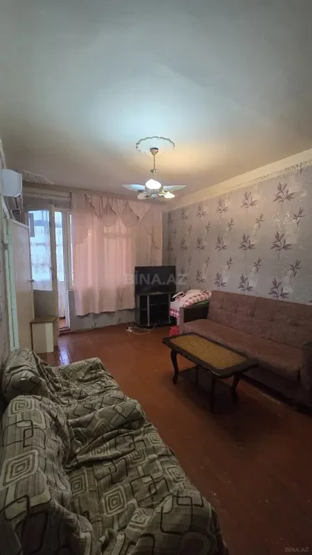 Kirayə verilir 2 otaqlı mənzil 45 m²