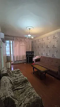 Kirayə verilir 2 otaqlı mənzil 45 m² — Bakı, Memar Əcəmi yanı 2 otaq 45.00 m²