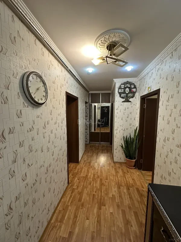 Satılır 3 otaqlı mənzil 72 m²