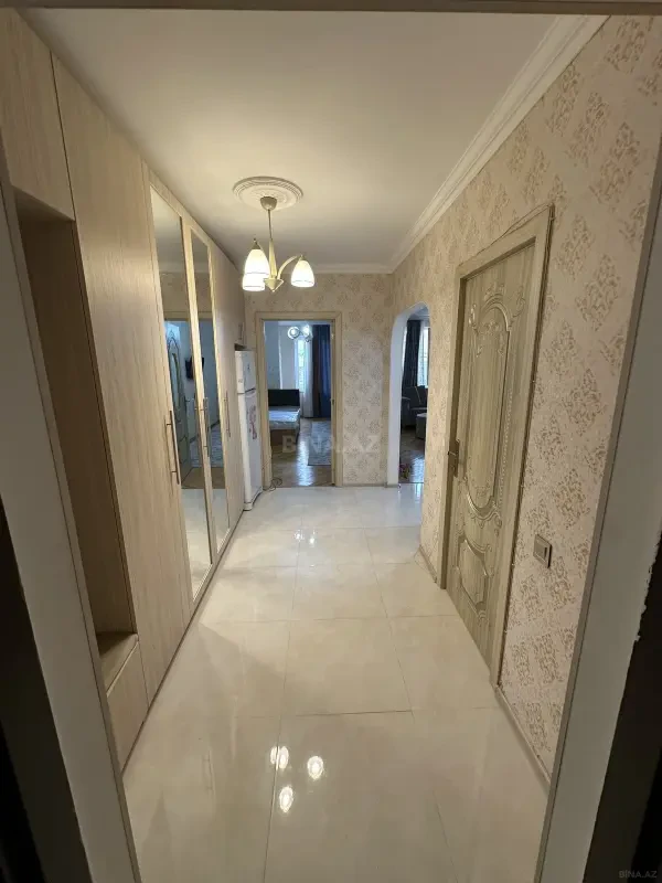 Kirayə verilir 2 otaqlı mənzil 60 m²