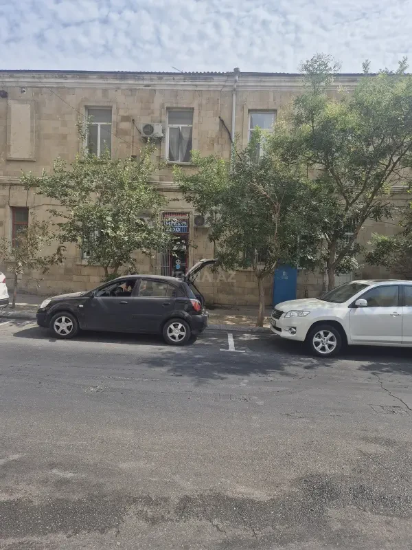 Satılır obyekt 50 m²