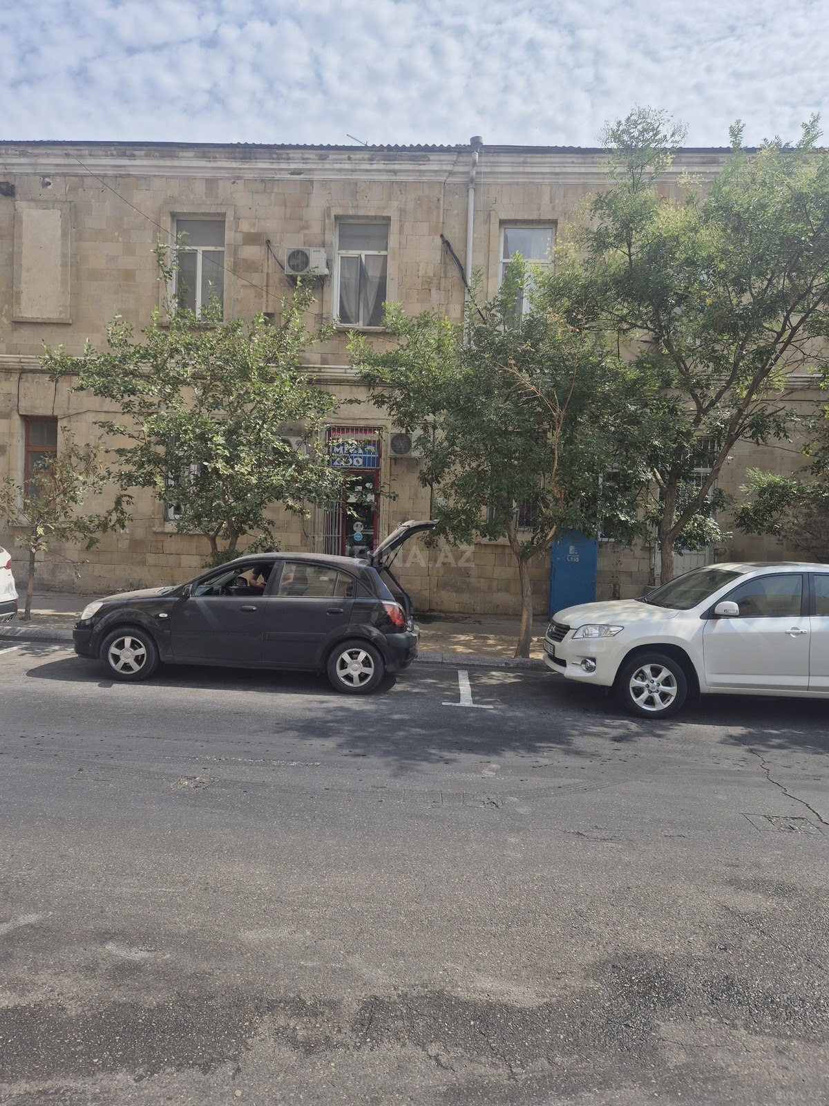 Satılır obyekt 50 m²
