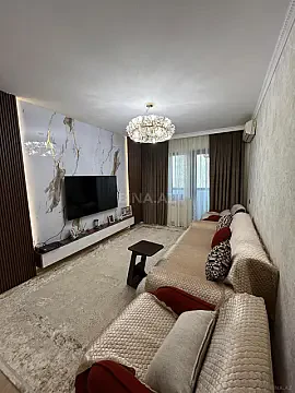 Satılır 4 otaqlı mənzil 100 m² — Bakı, İnşaatçılar 4 otaq 100.00 m²