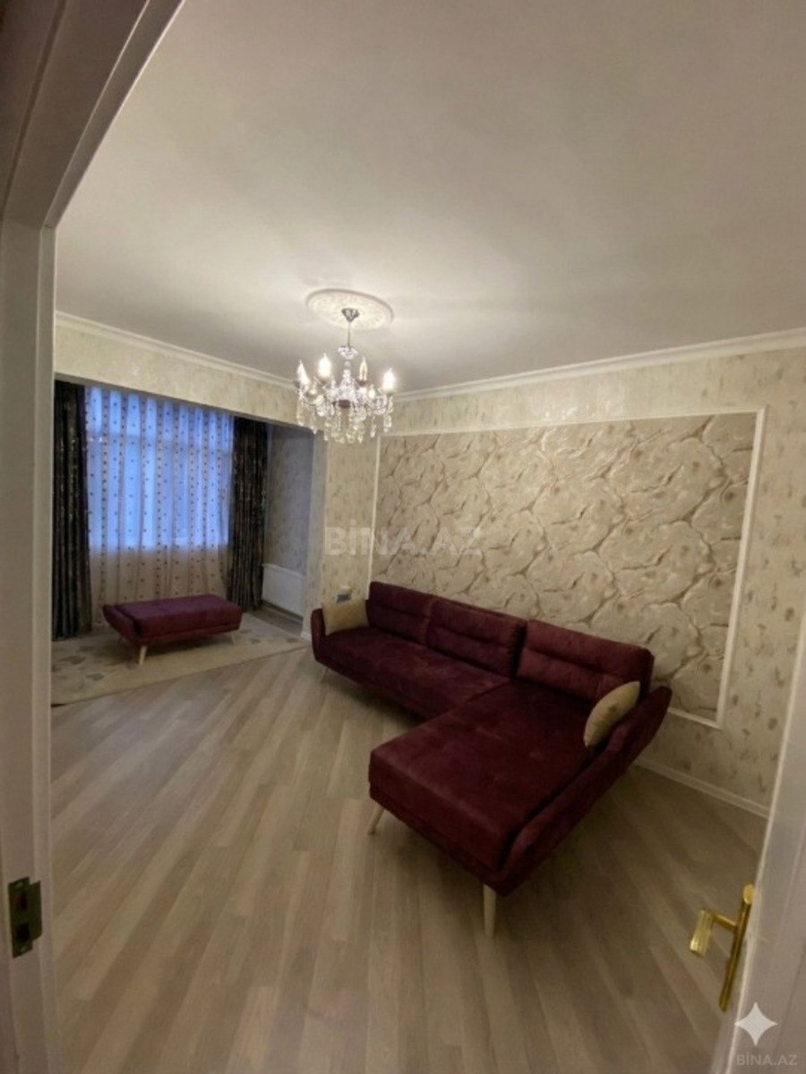 Satılır 3 otaqlı mənzil 70 m²