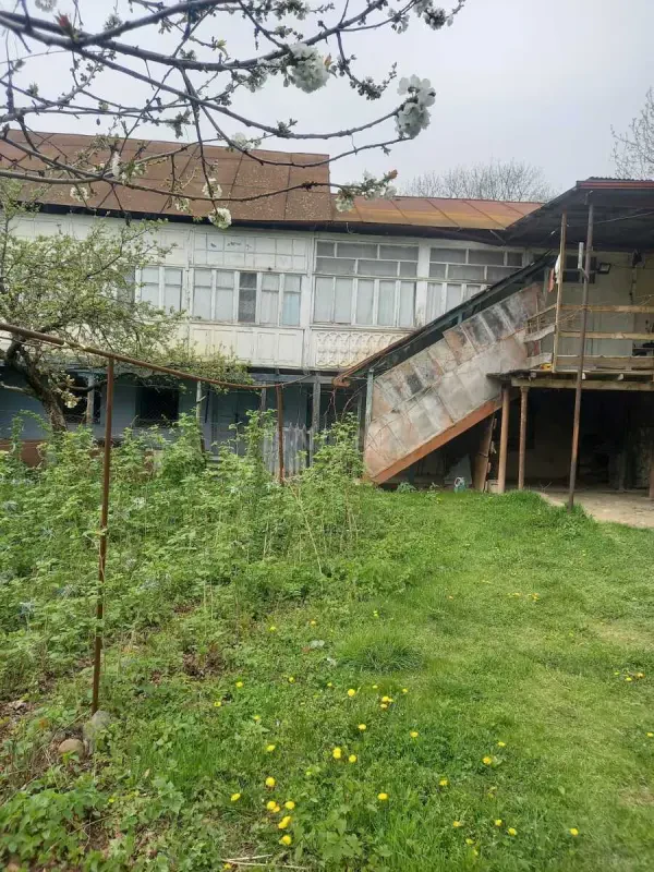 Satılır 6 otaqlı həyət evi 120 m²