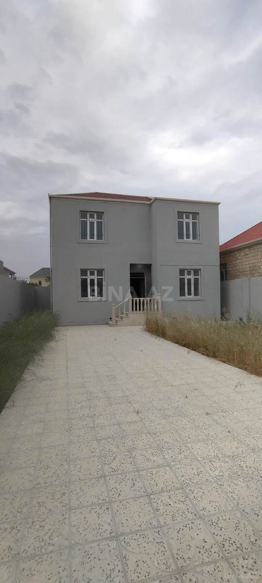 Satılır 4 otaqlı həyət evi 160 m²
