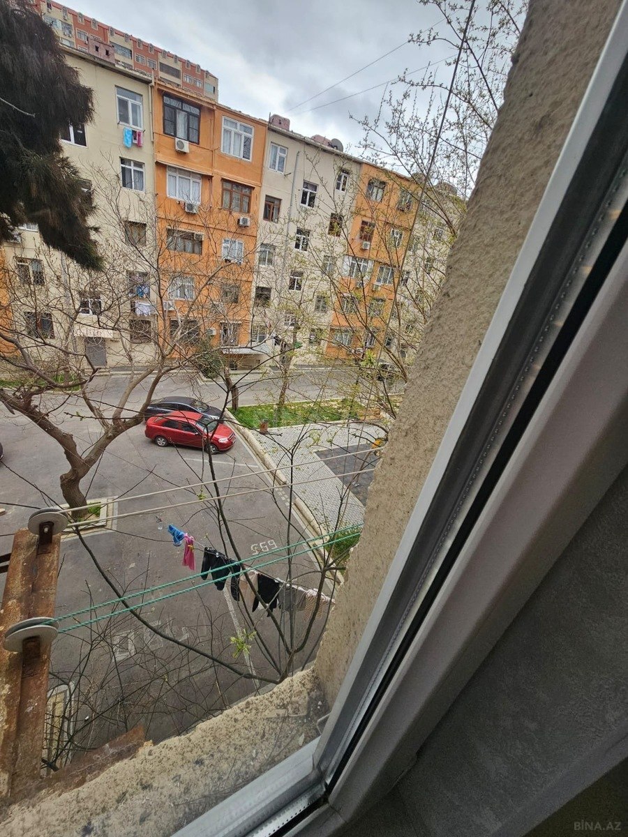 Satılır 2 otaqlı mənzil 45 m²