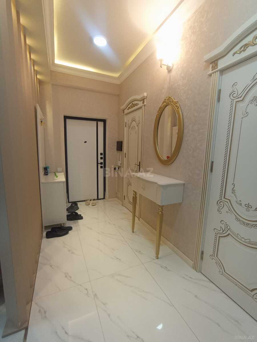 Satılır 3 otaqlı mənzil 92 m²