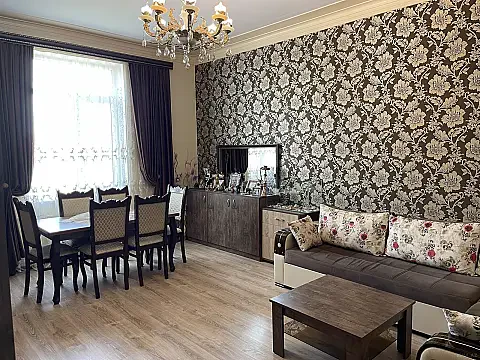 Satılır 3 otaqlı mənzil 73 m² — Bakı, Bakıxanov 3 otaq 73.00 m²