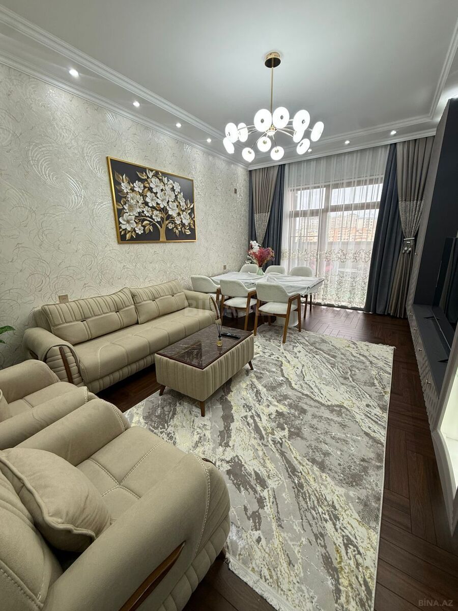 Satılır 3 otaqlı mənzil 106 m²
