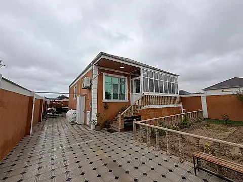 Satılır həyət evi 130 m² — Bakı, Hövsan 130.00 m²