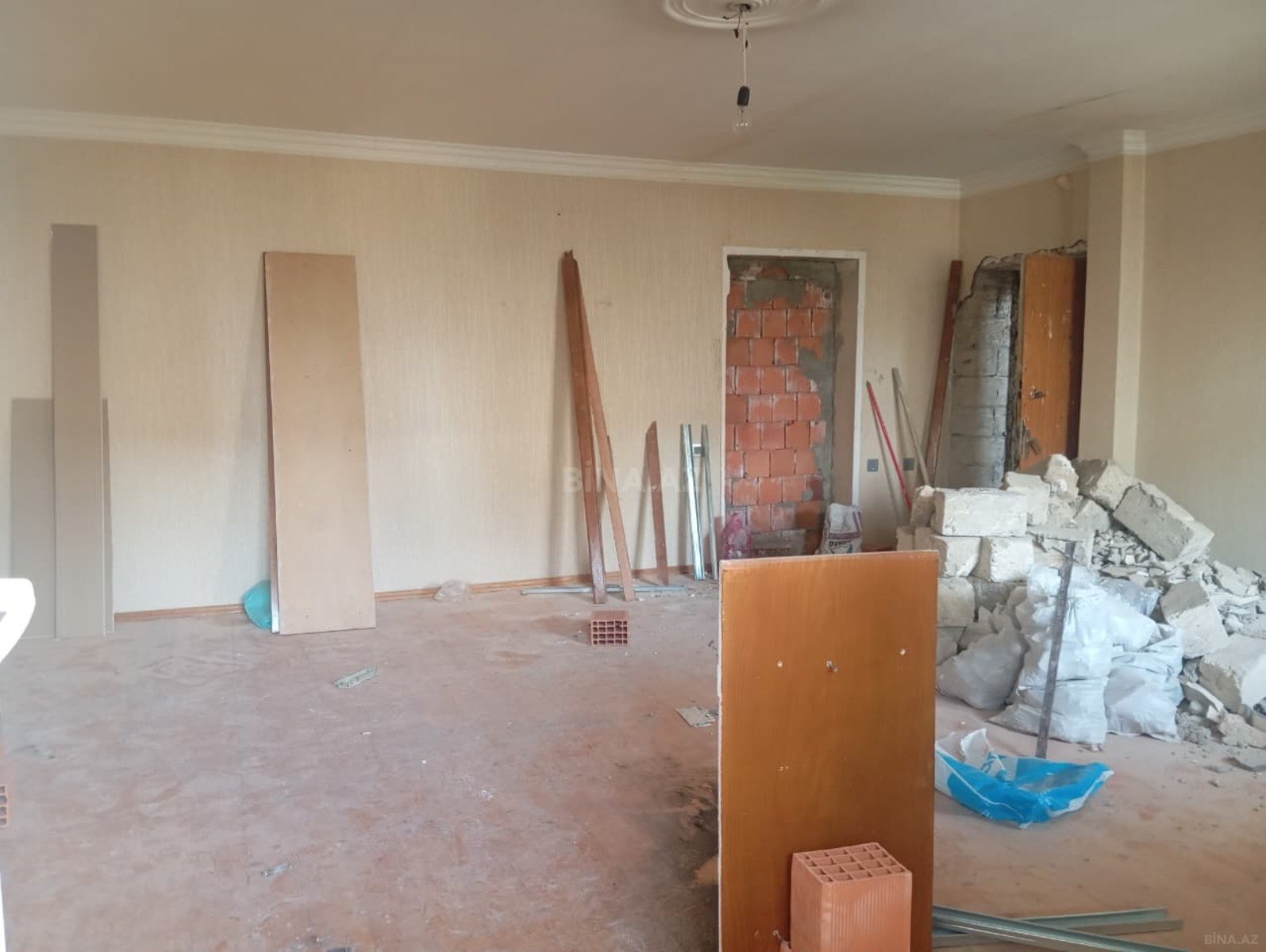 Kirayə verilir obyekt 50 m²