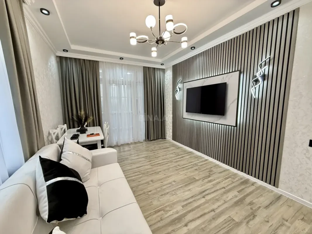 Satılır 2 otaqlı mənzil 45 m²