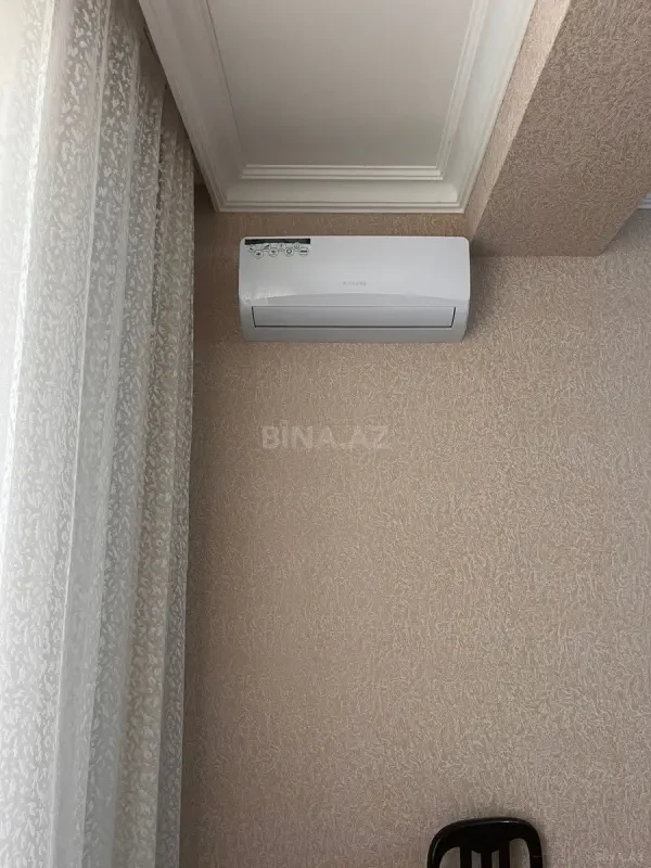 Kirayə verilir 2 otaqlı mənzil 68 m²