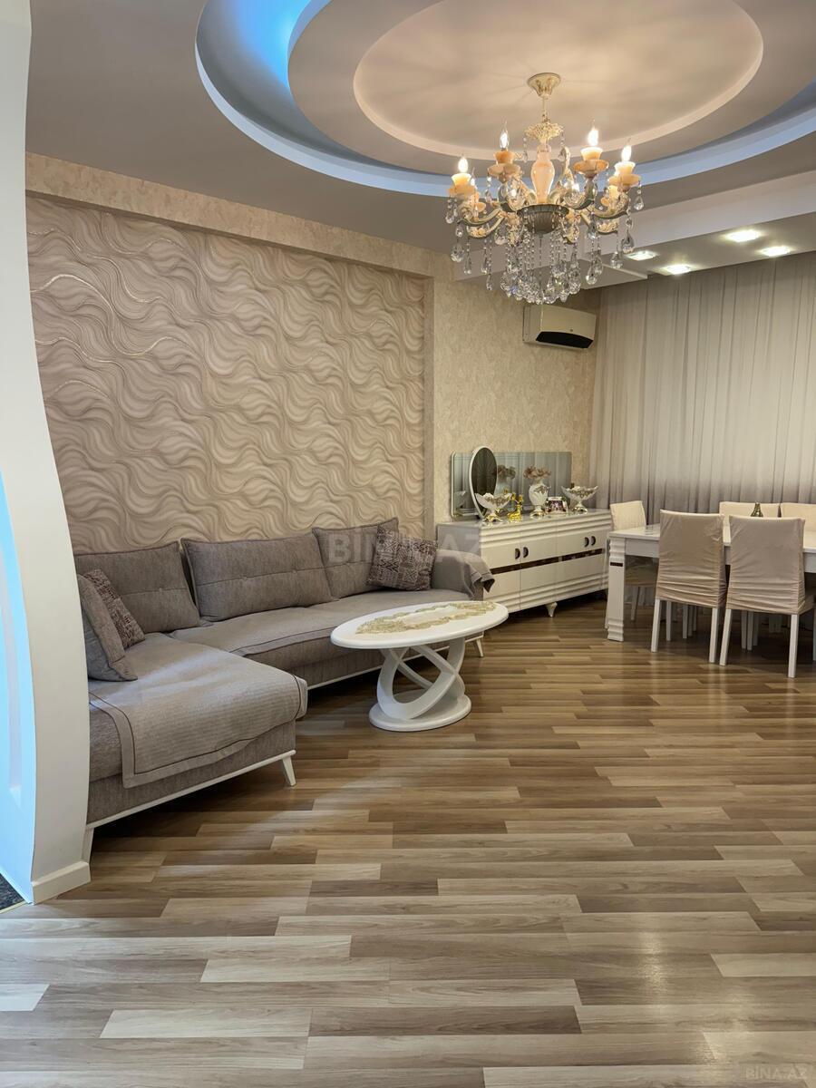 Satılır 3 otaqlı mənzil 92 m²