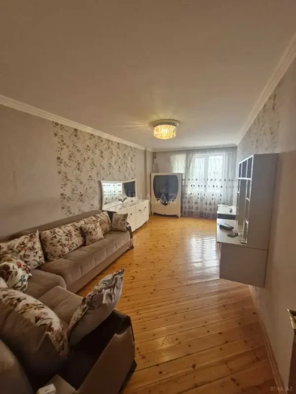 Kirayə verilir 3 otaqlı mənzil 72 m²