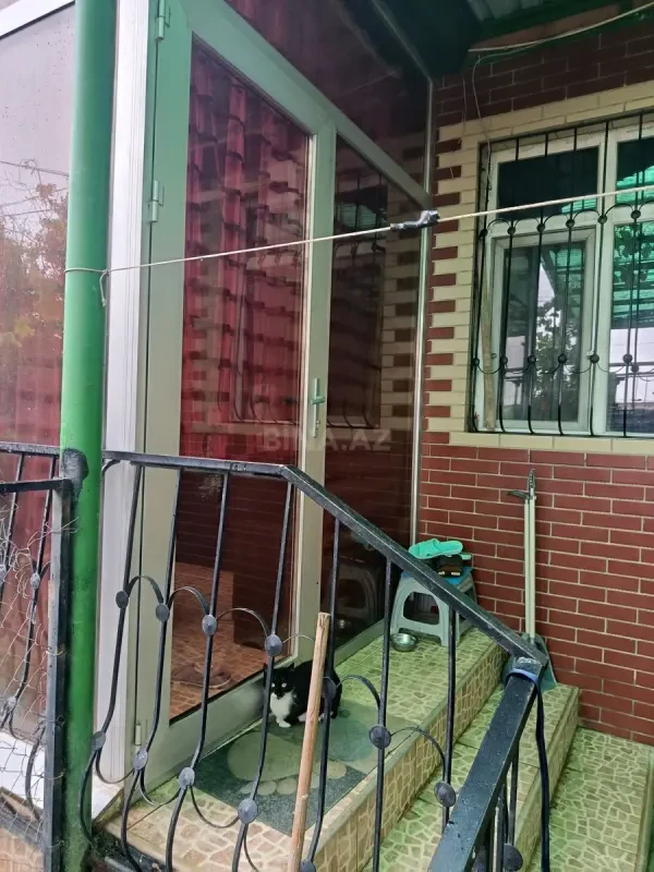 Satılır 3 otaqlı həyət evi 100 m²