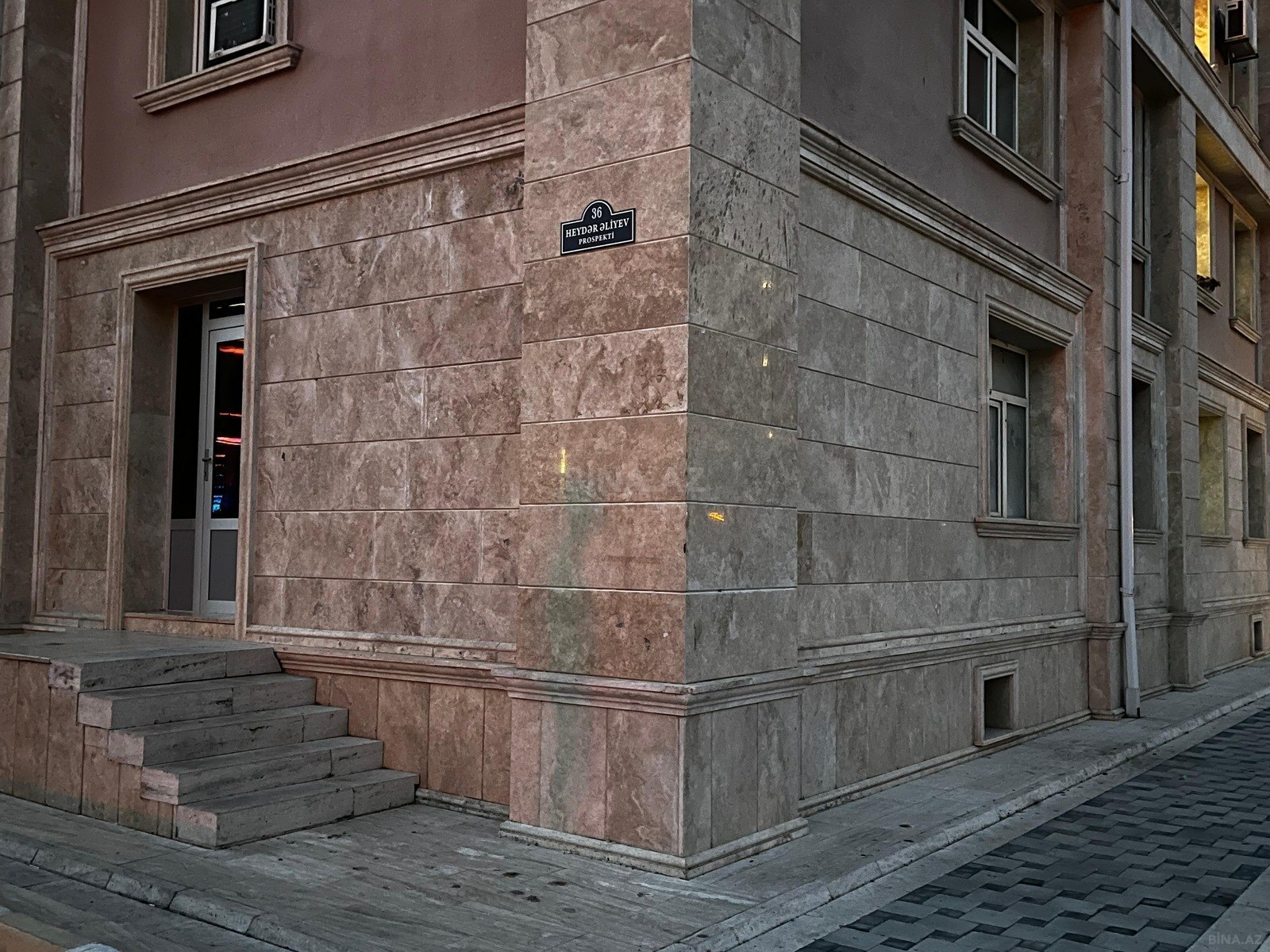 Satılır 2 otaqlı mənzil 43.5 m²