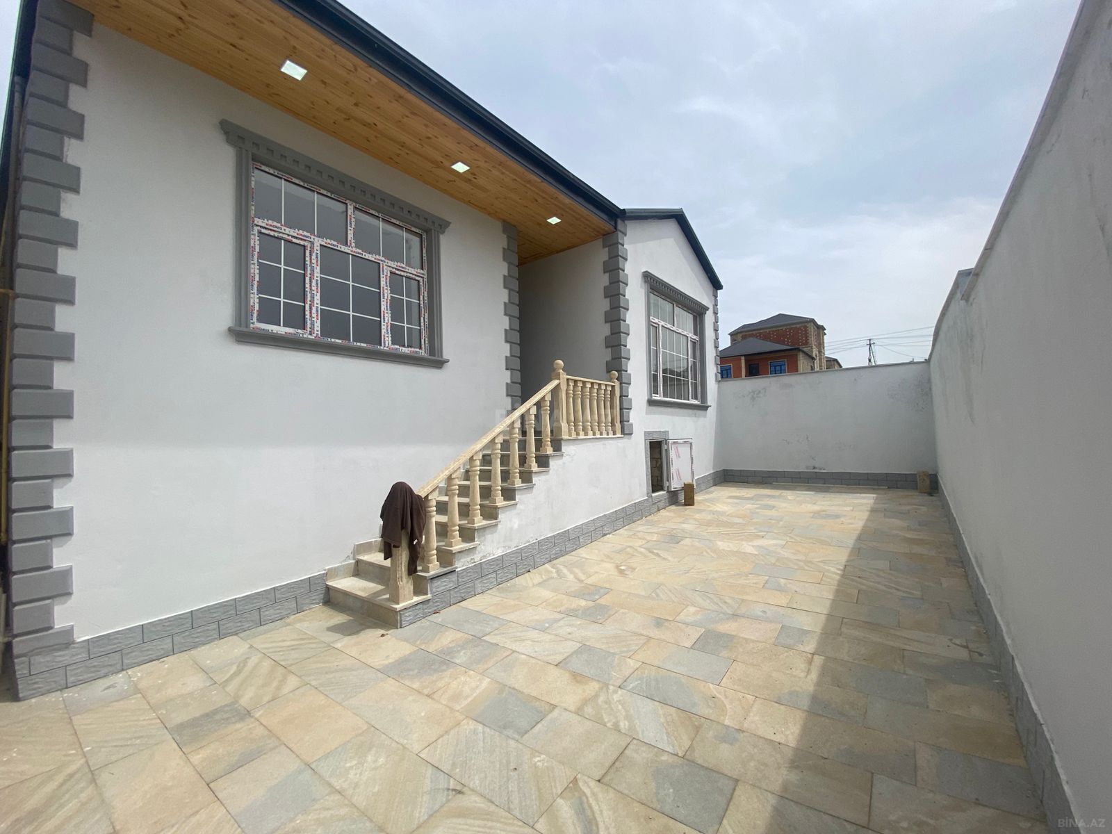 Satılır 4 otaqlı həyət evi 100 m²