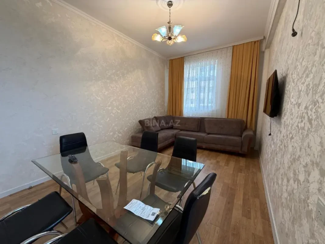 Satılır 2 otaqlı mənzil 60 m²