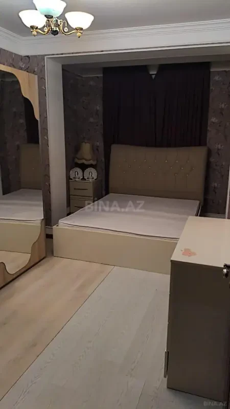 Satılır 1 otaqlı mənzil 50 m²