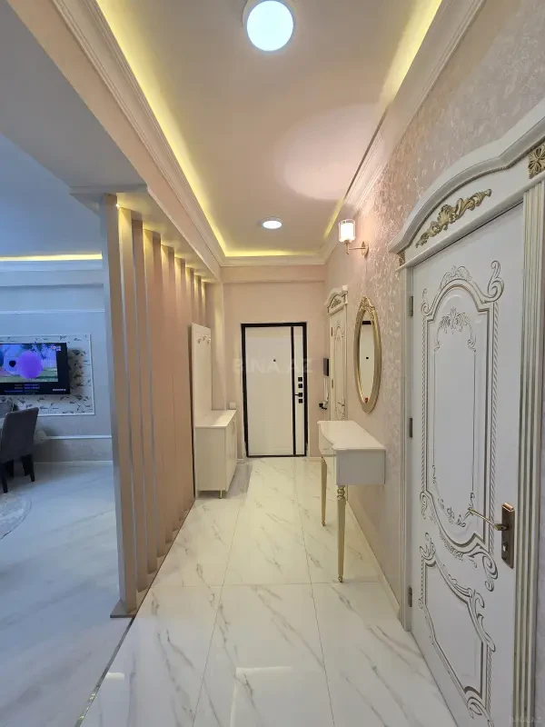 Satılır 3 otaqlı mənzil 92.3 m²