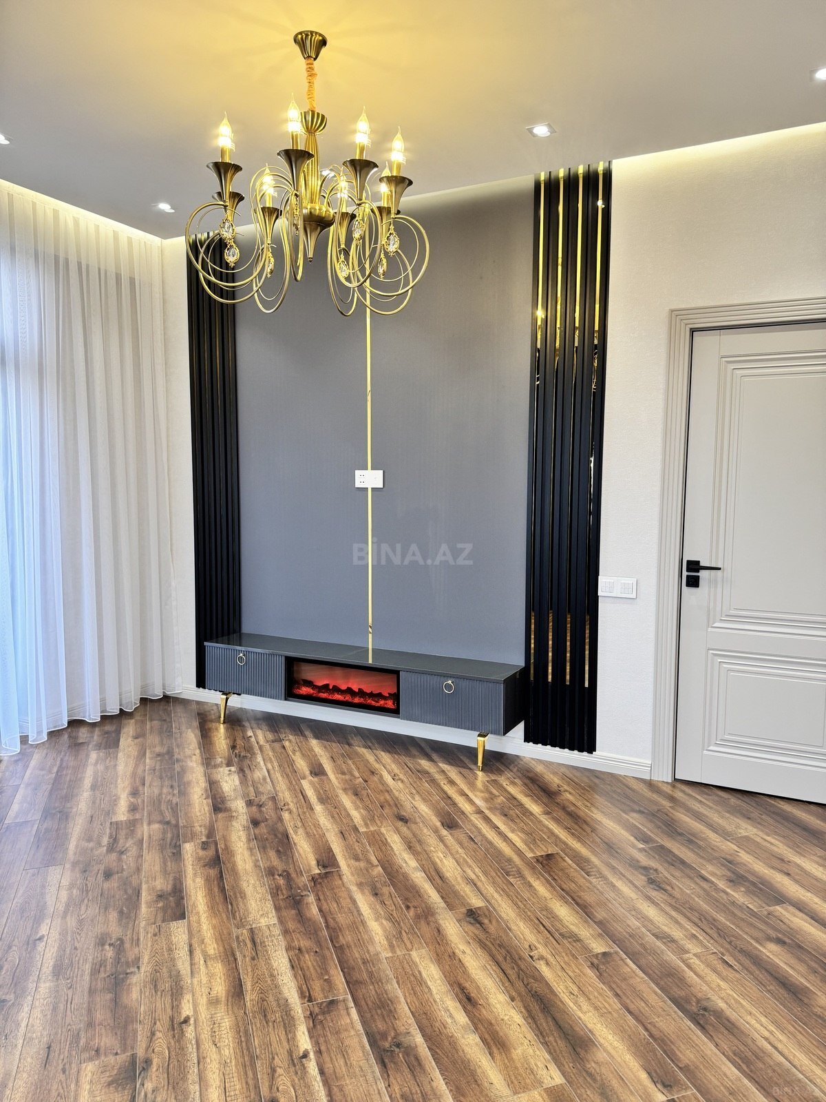 Satılır 2 otaqlı mənzil 71 m²