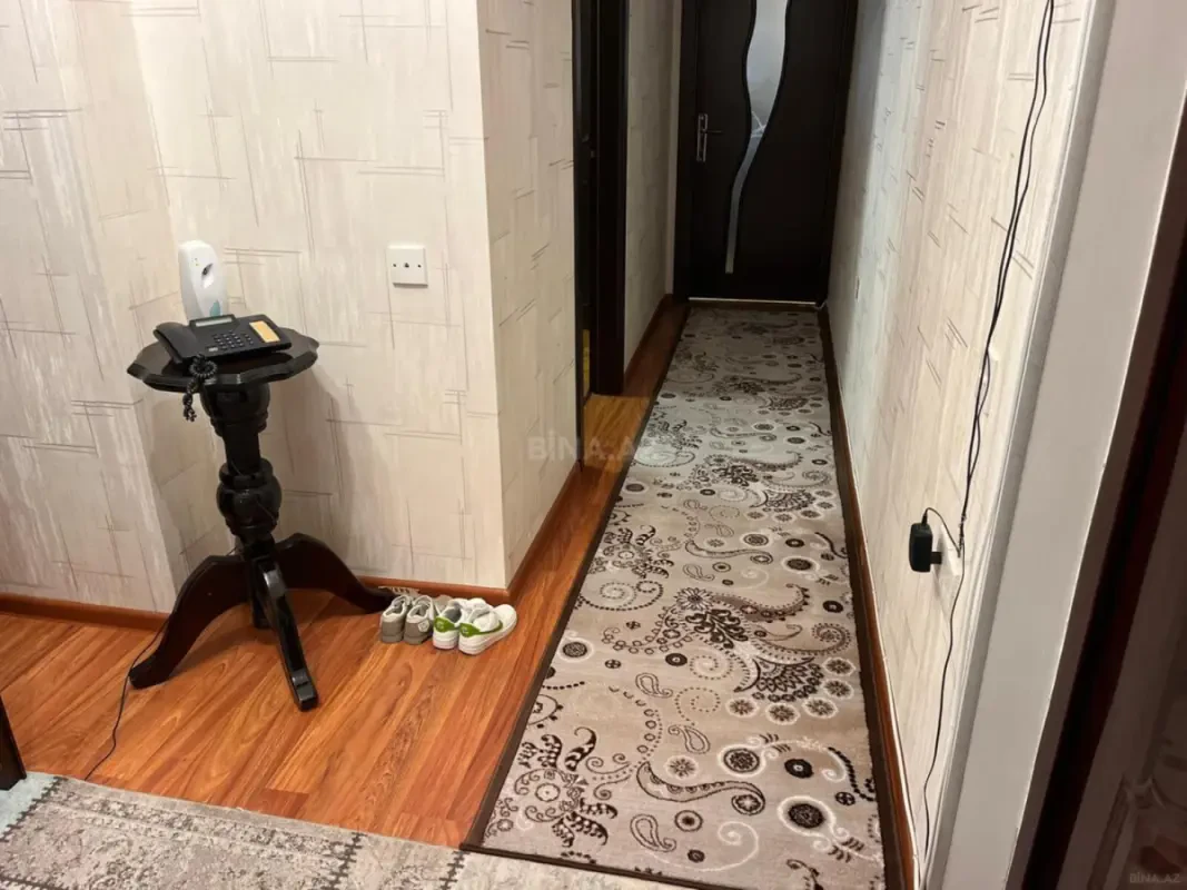 Satılır 2 otaqlı mənzil 62 m²
