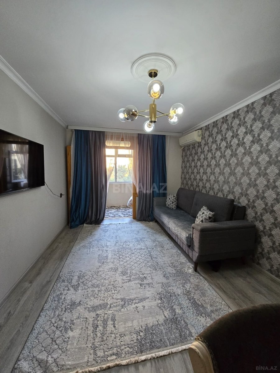 Satılır 2 otaqlı mənzil 55 m²