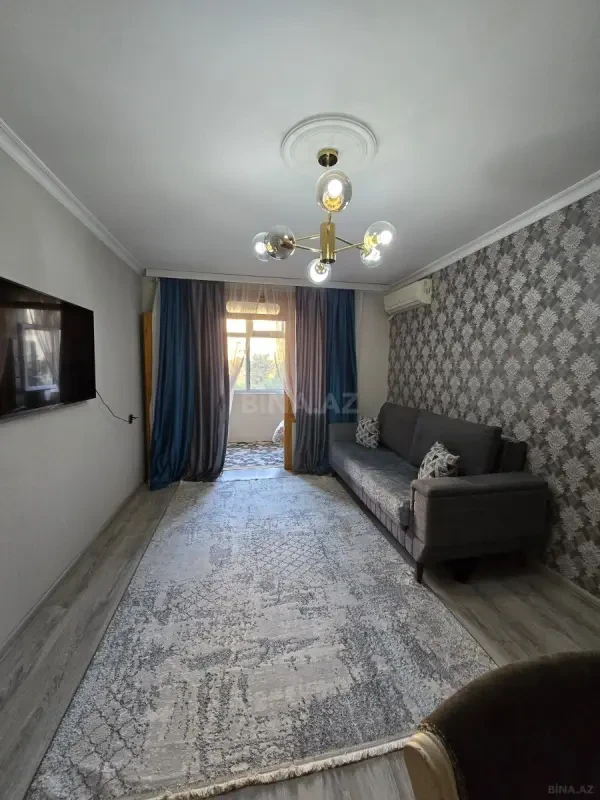 Satılır 2 otaqlı mənzil 55 m²