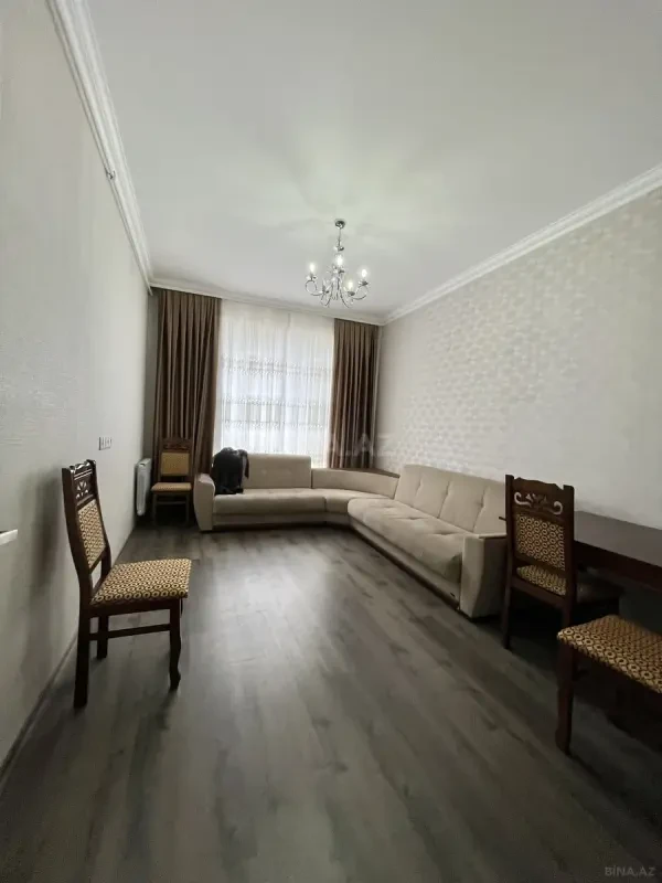Kirayə verilir 2 otaqlı mənzil 50 m²