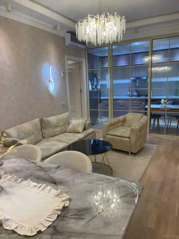 Satılır 3 otaqlı mənzil 84 m²