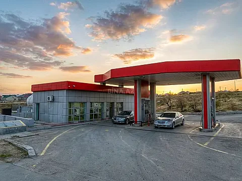 Satılır obyekt 1400 m² — Bakı, Yeni Suraxanı 1400.00 m²
