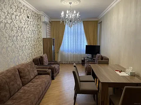 Kirayə verilir 2 otaqlı mənzil 67 m² — Bakı 2 otaq 67.00 m²