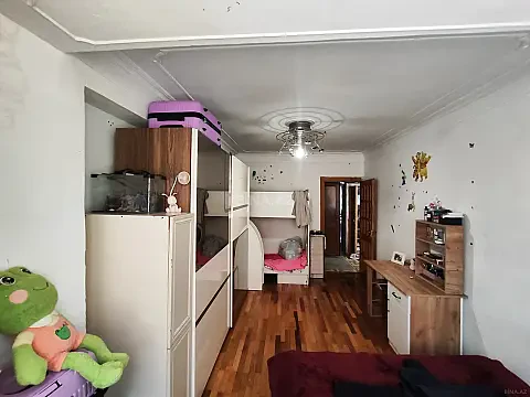 Satılır 2 otaqlı mənzil 45 m² — Bakı, Həzi Aslanov qəs. 2 otaq 45.00 m²