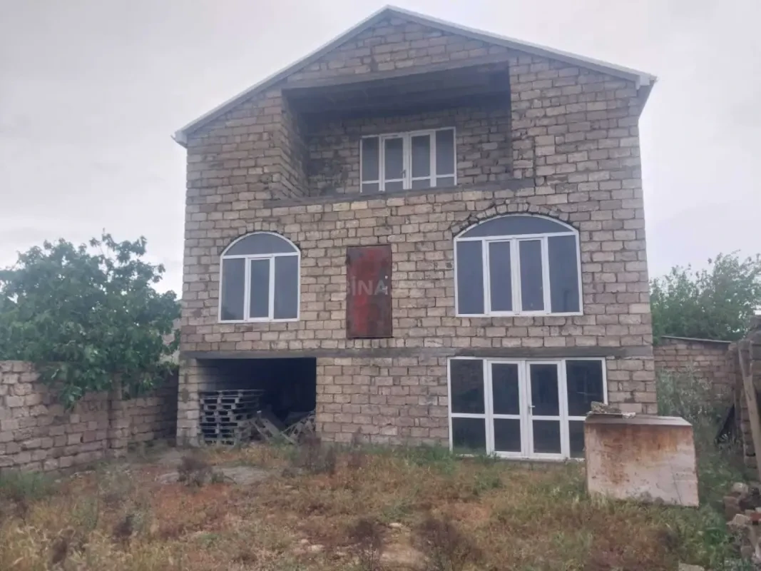 Satılır 5 otaqlı həyət evi 120 m²