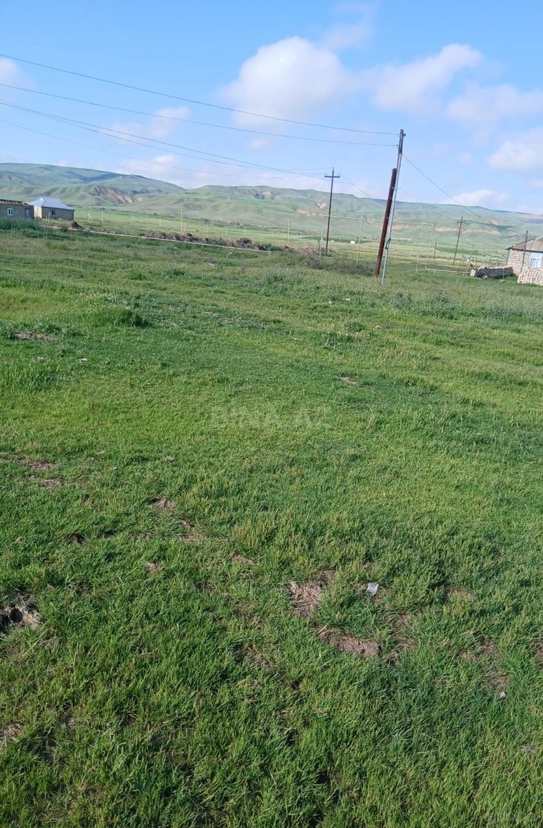 Satılır torpaq sahəsi 12 m²