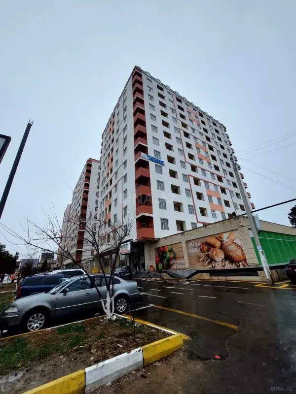 Satılır 3 otaqlı mənzil 92 m²